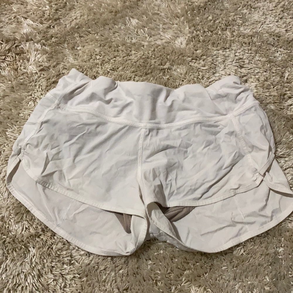 Lululemon size 6 shorts